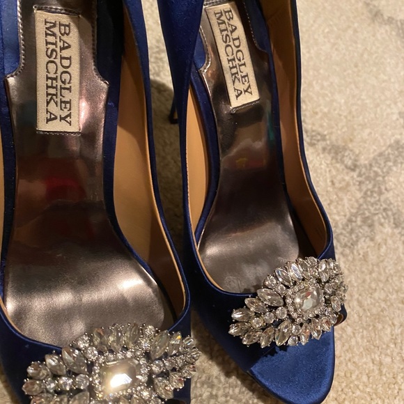 Badgley mischka heels - Picture 3 of 7